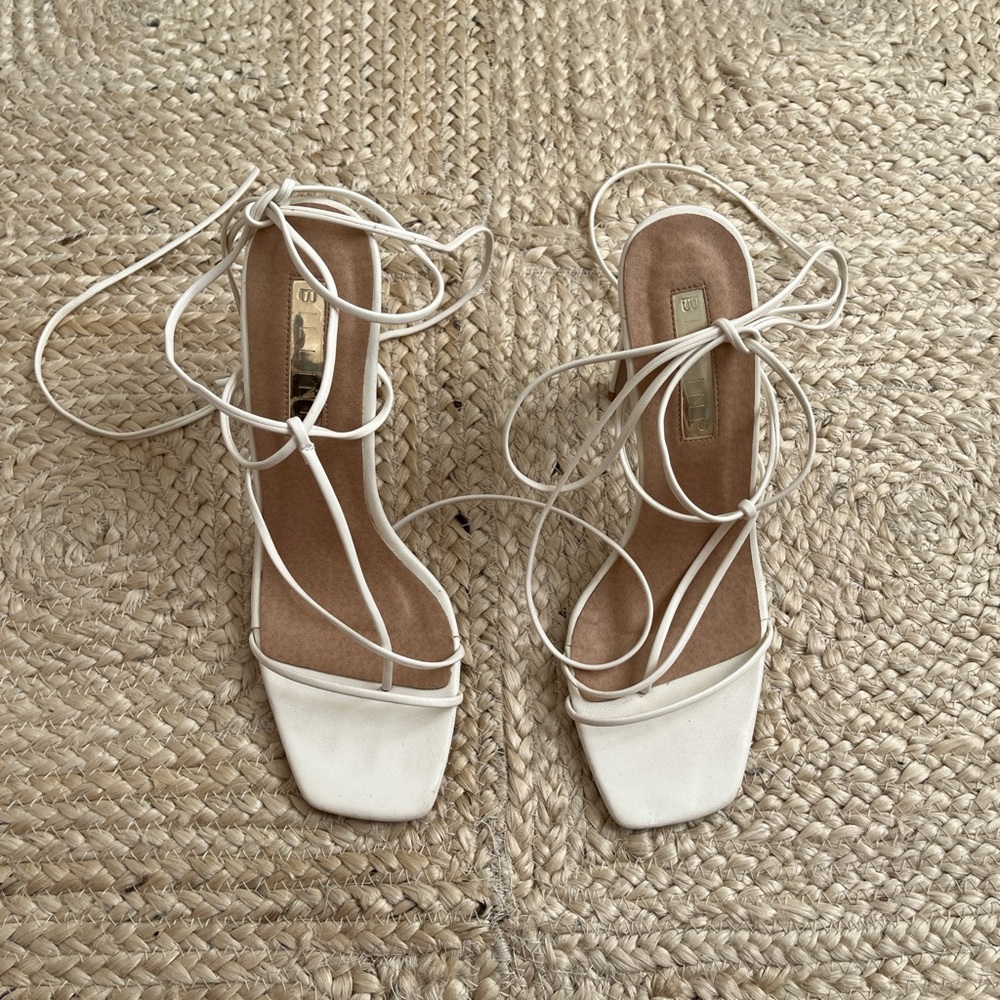 Billini Yvette heel